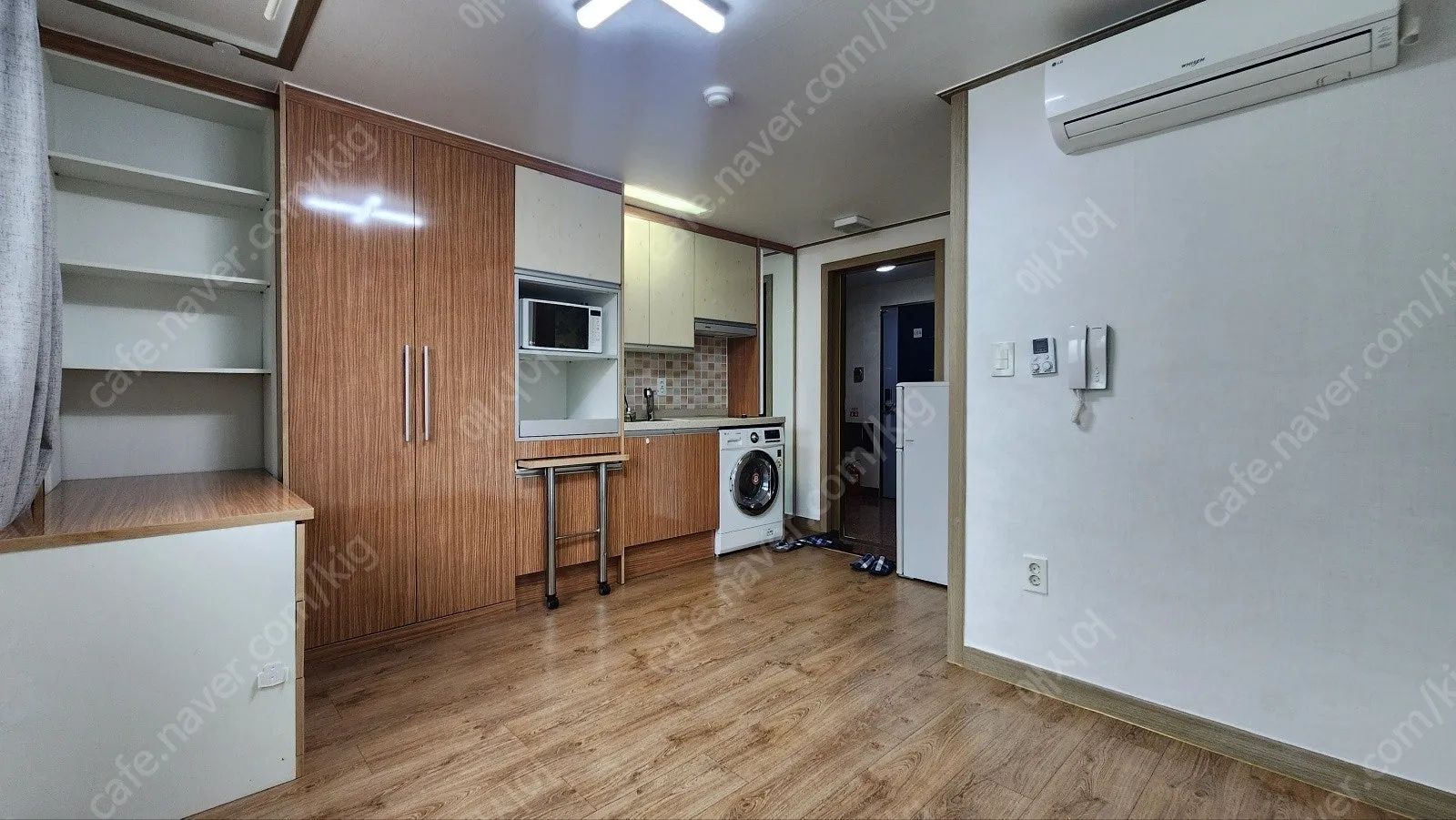 Room image 4