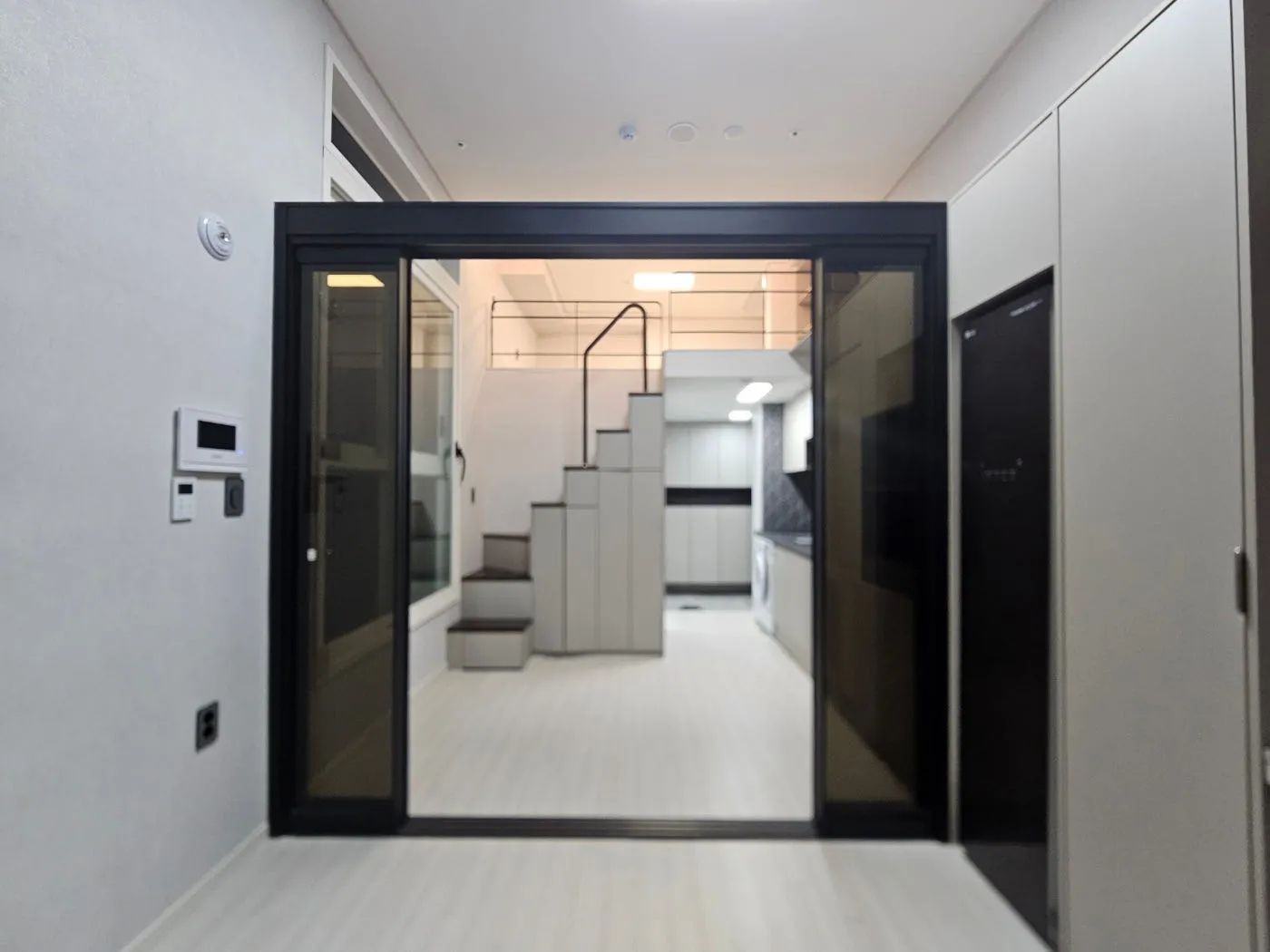 Room image 1