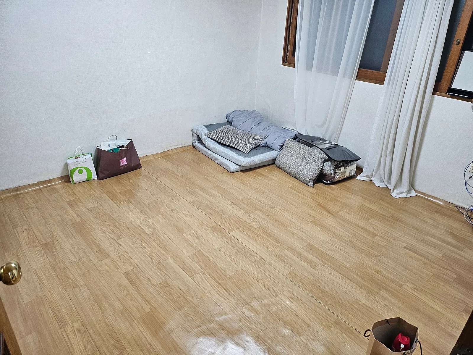 Room image 1