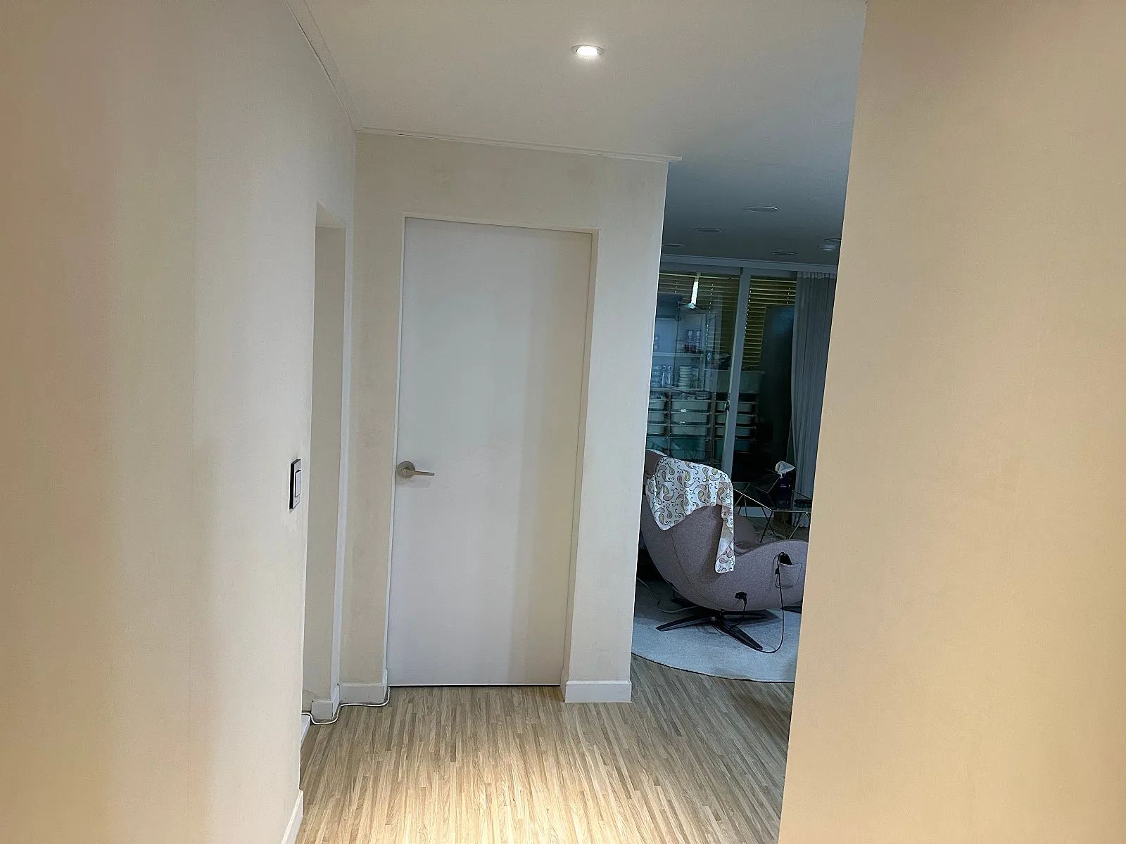 Room image 1