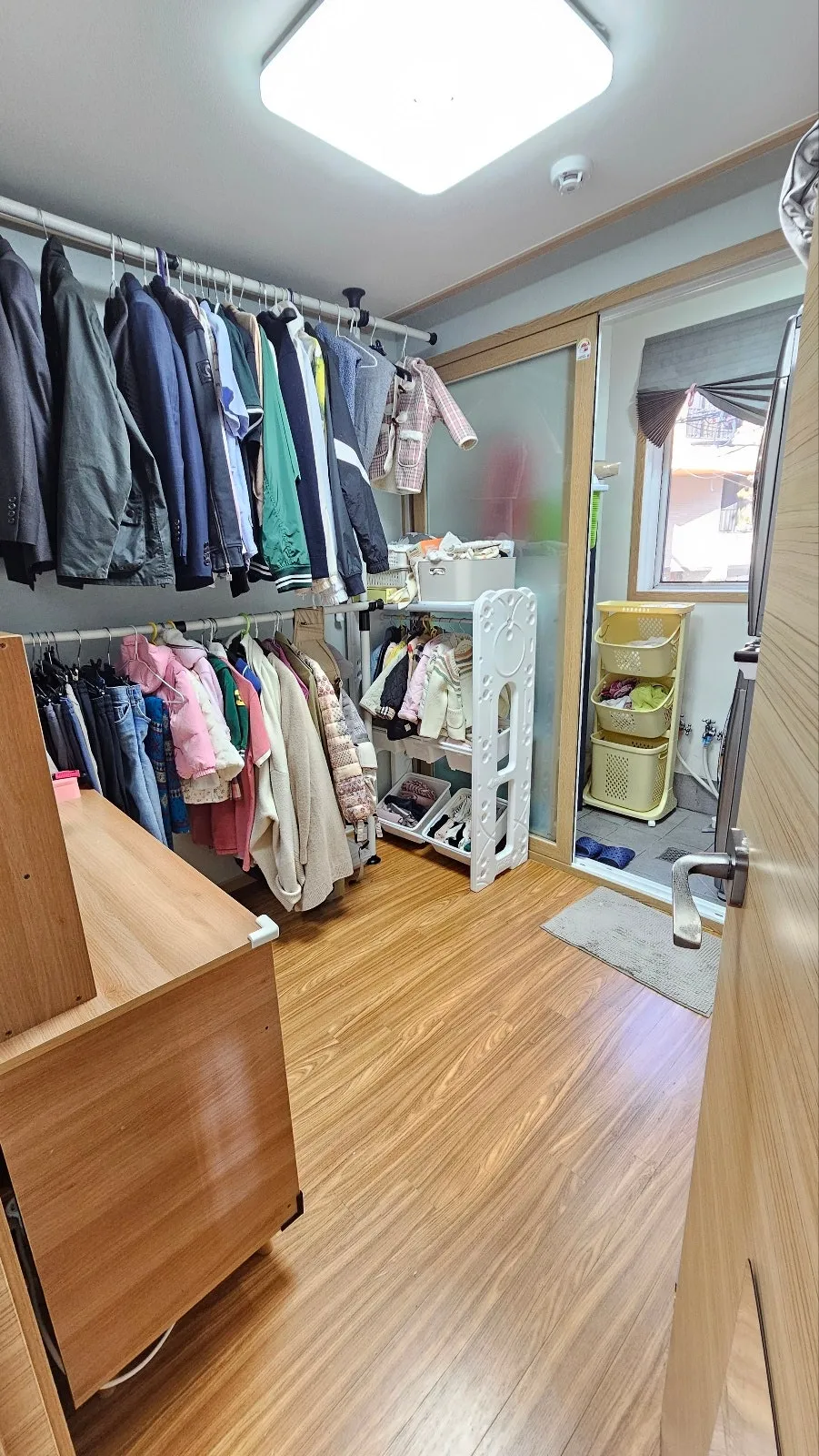 Room image 4