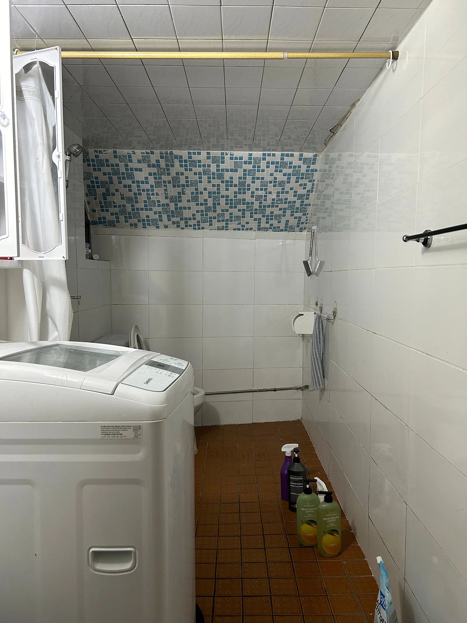 Room image 2