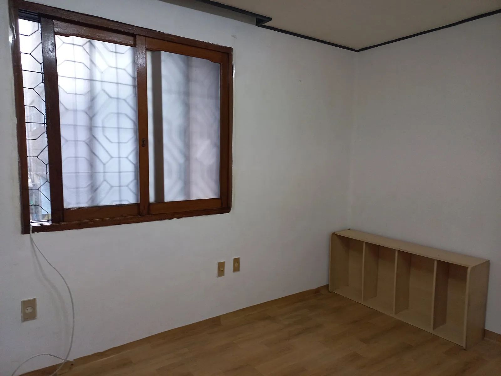 Room image 5