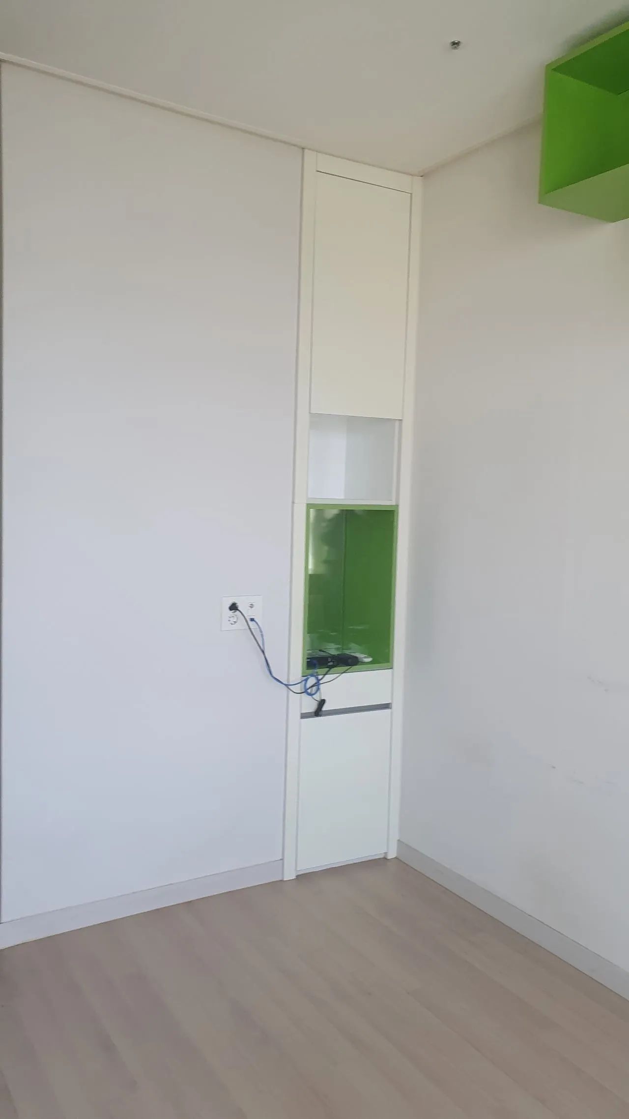 Room image 4