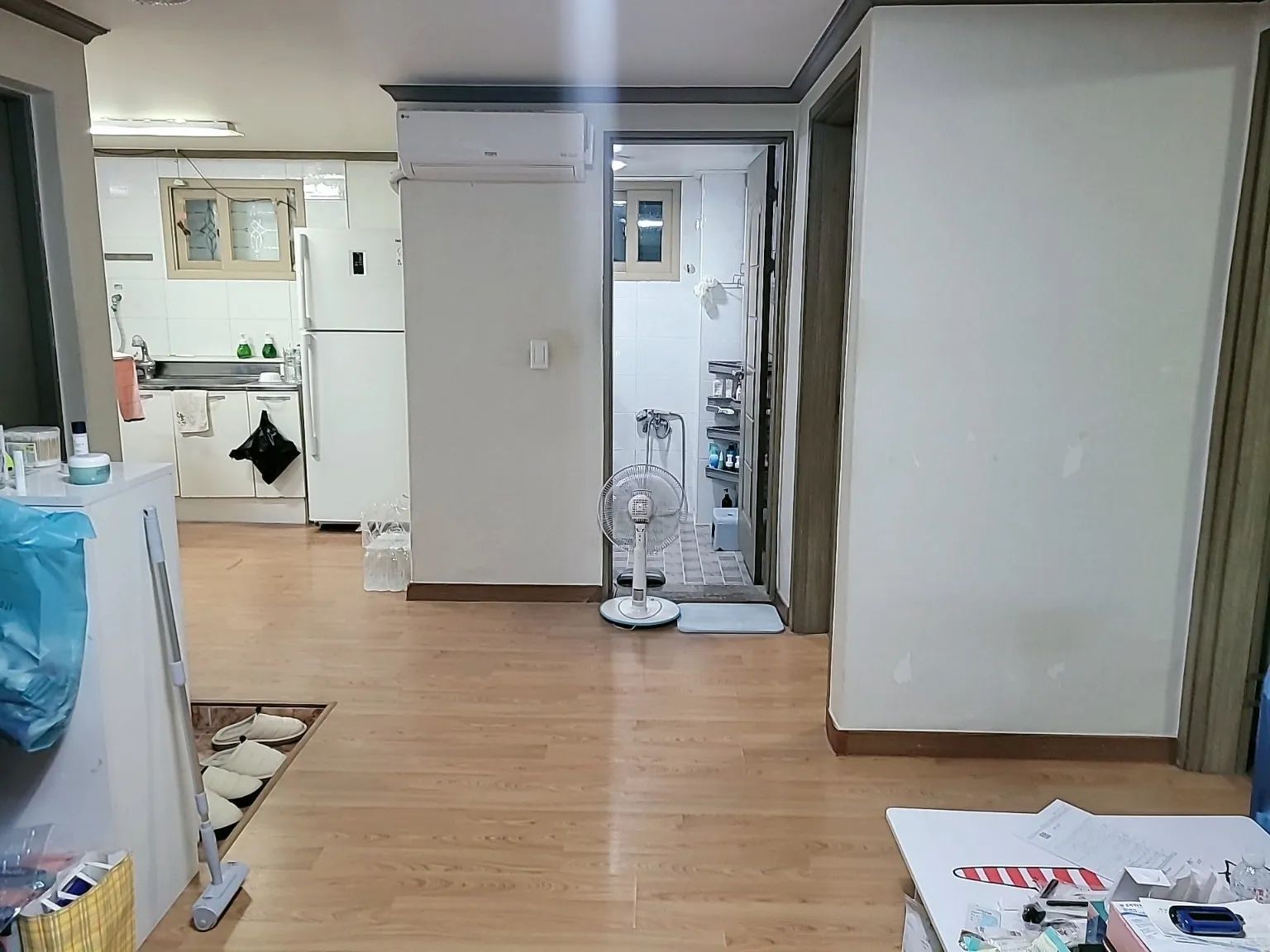 Room image 1