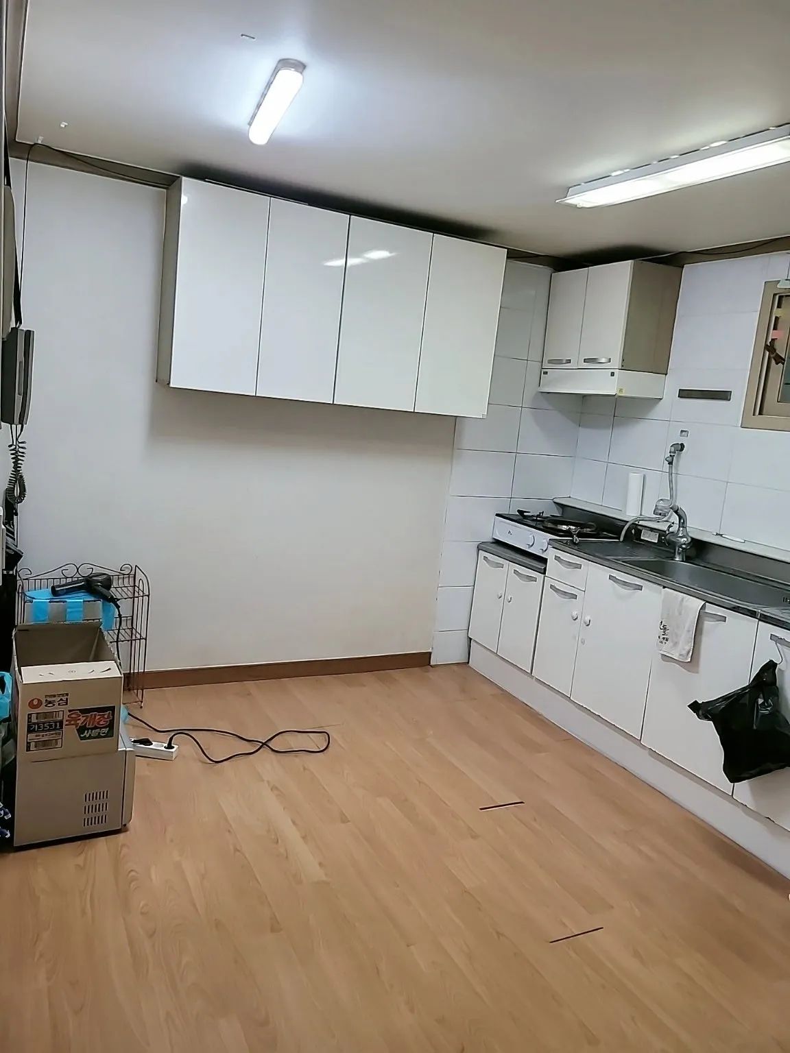 Room image 4
