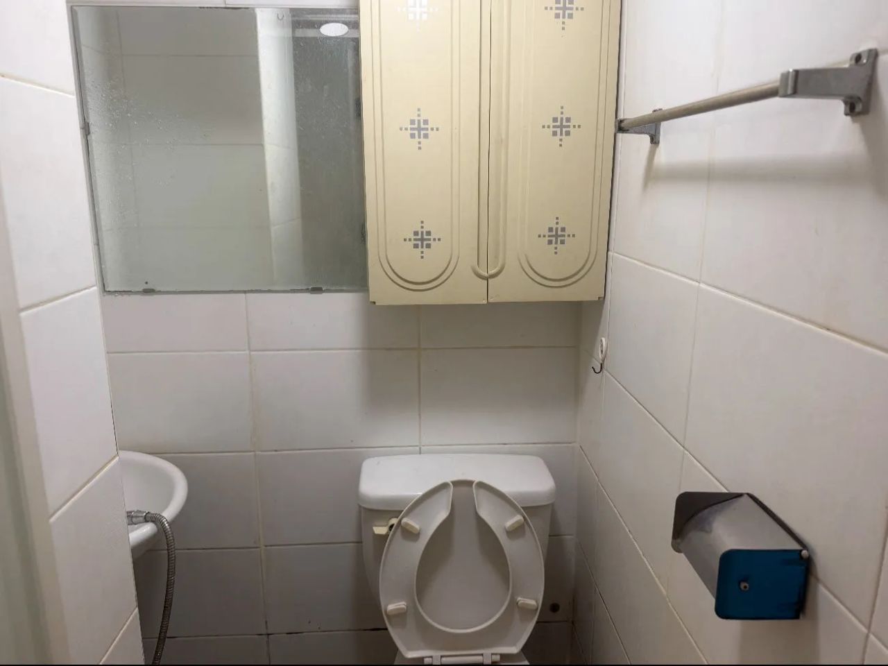 Room image 5