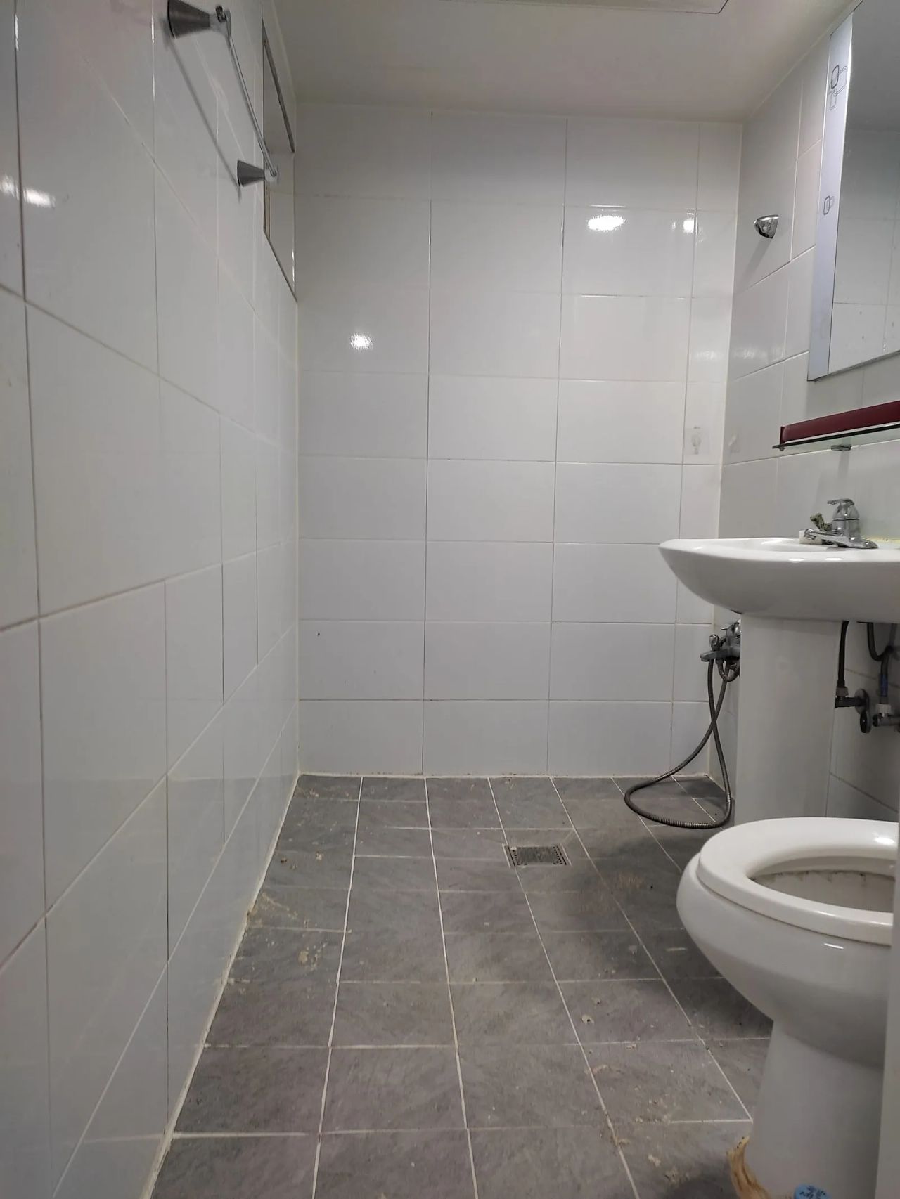 Room image 3
