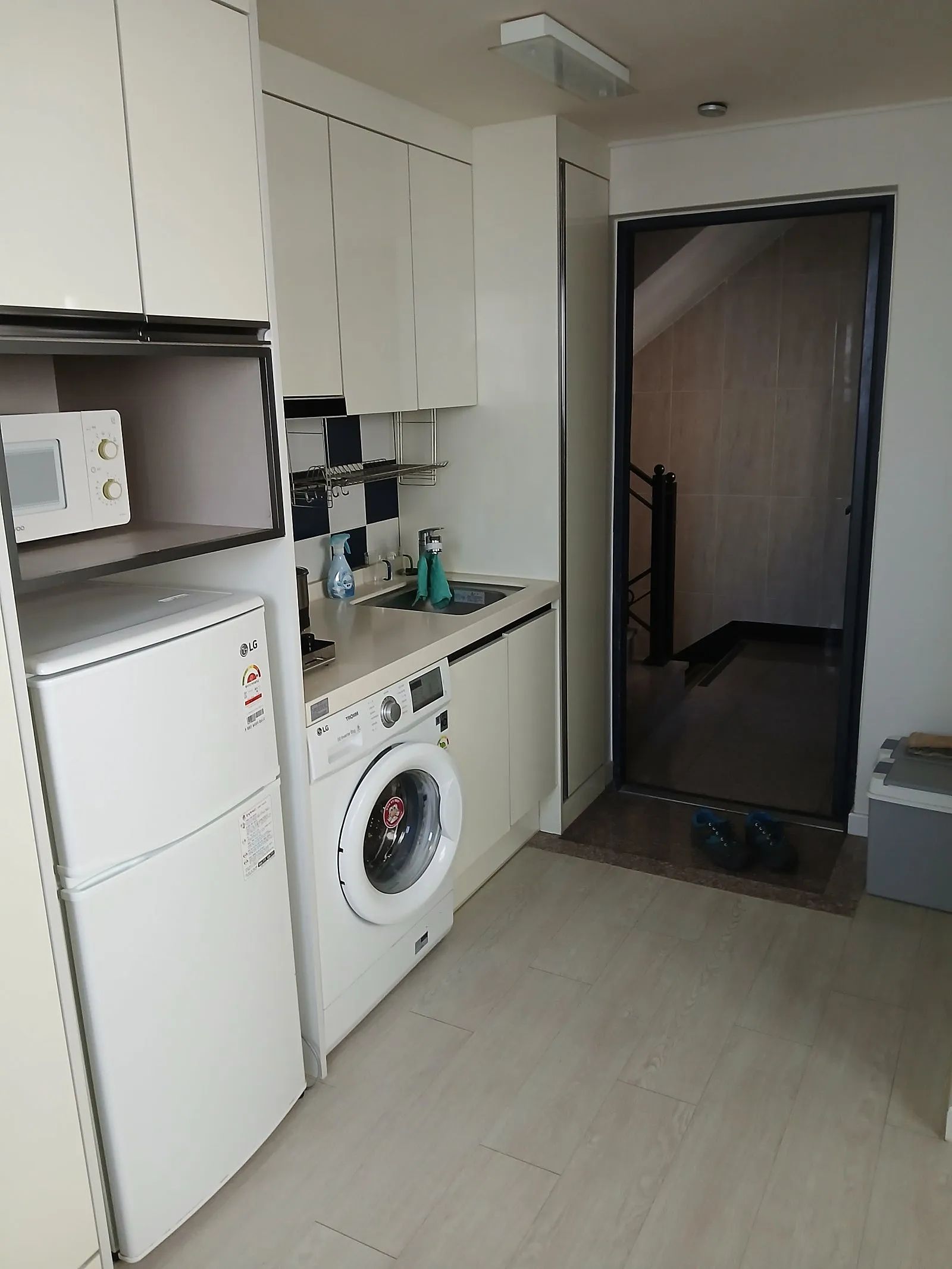 Room image 1