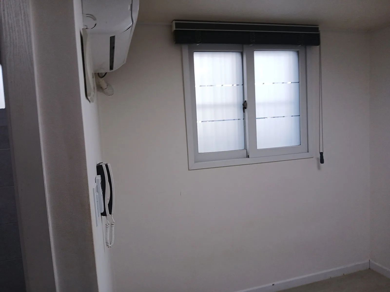 Room image 2