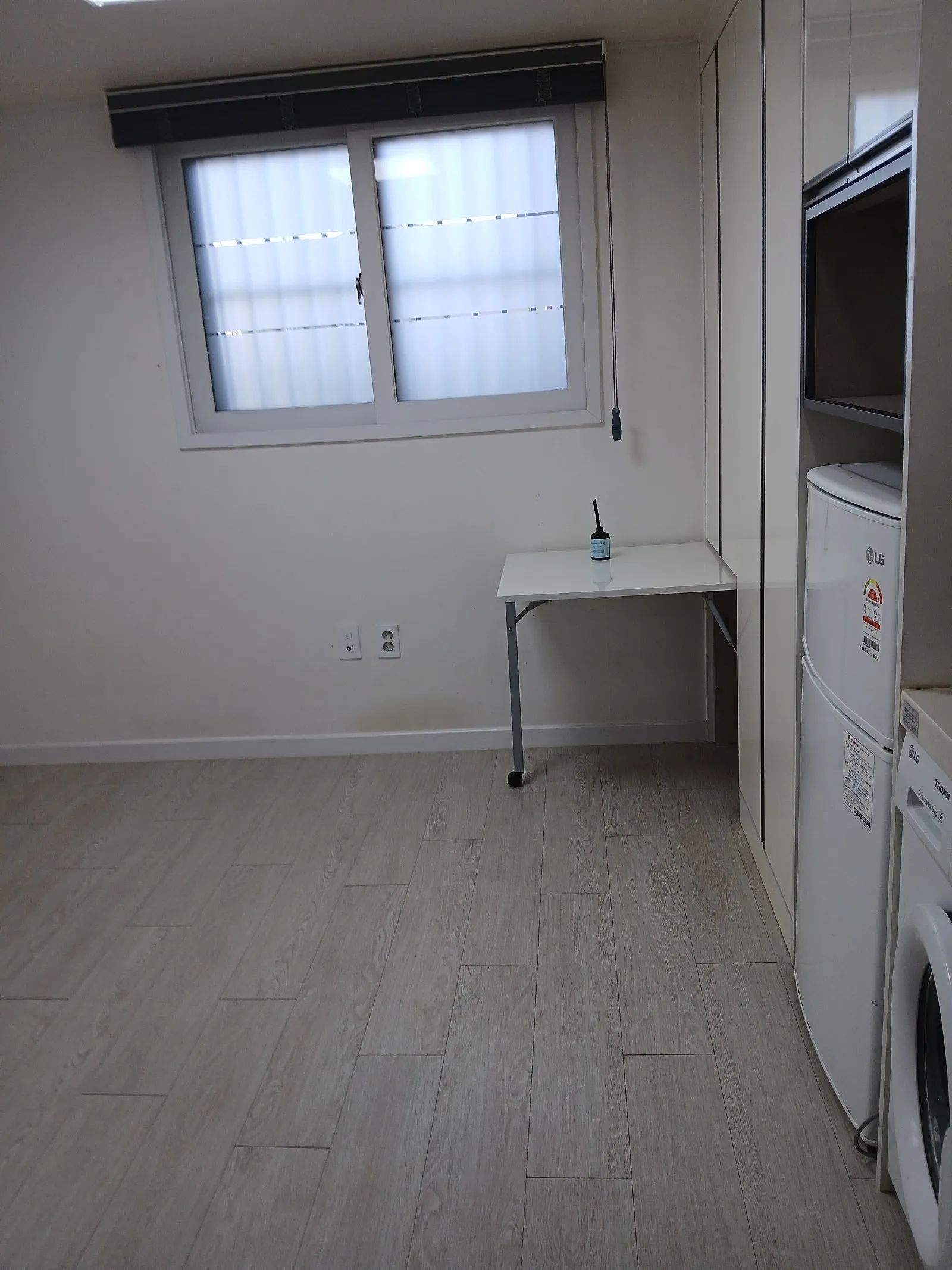 Room image 4