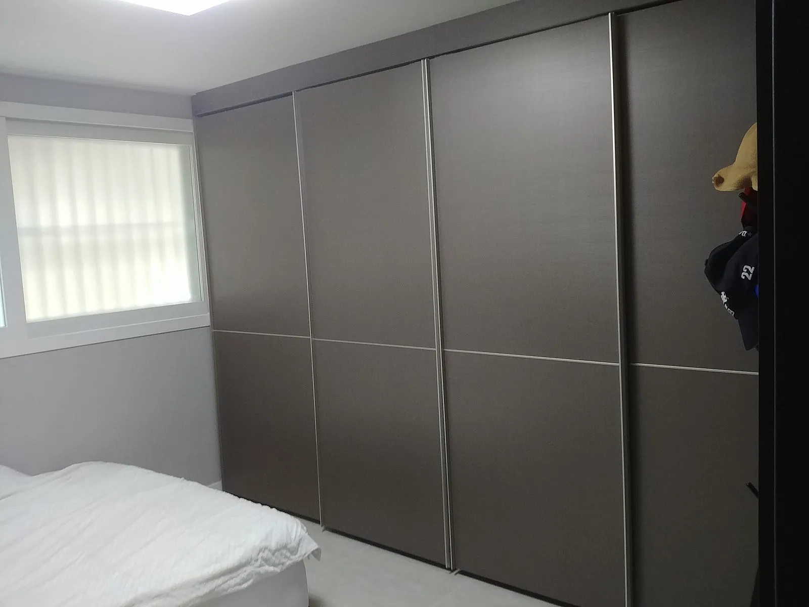 Room image 1