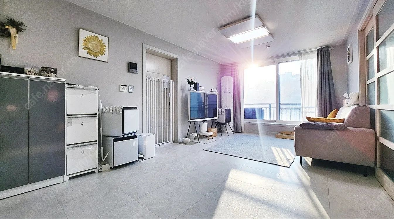Room image 1