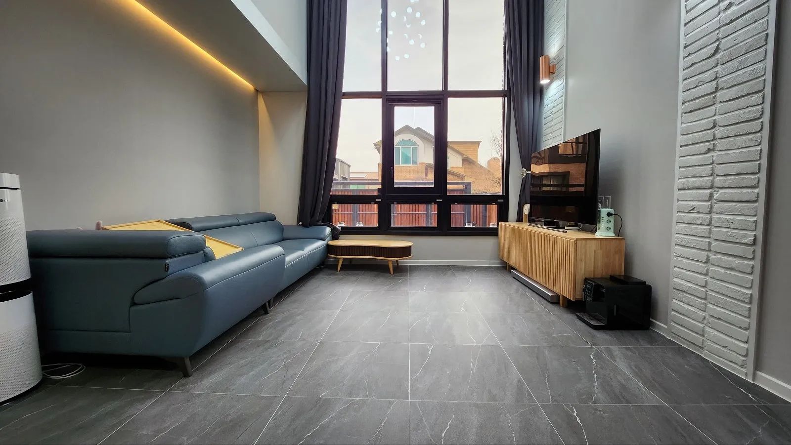Room image 4
