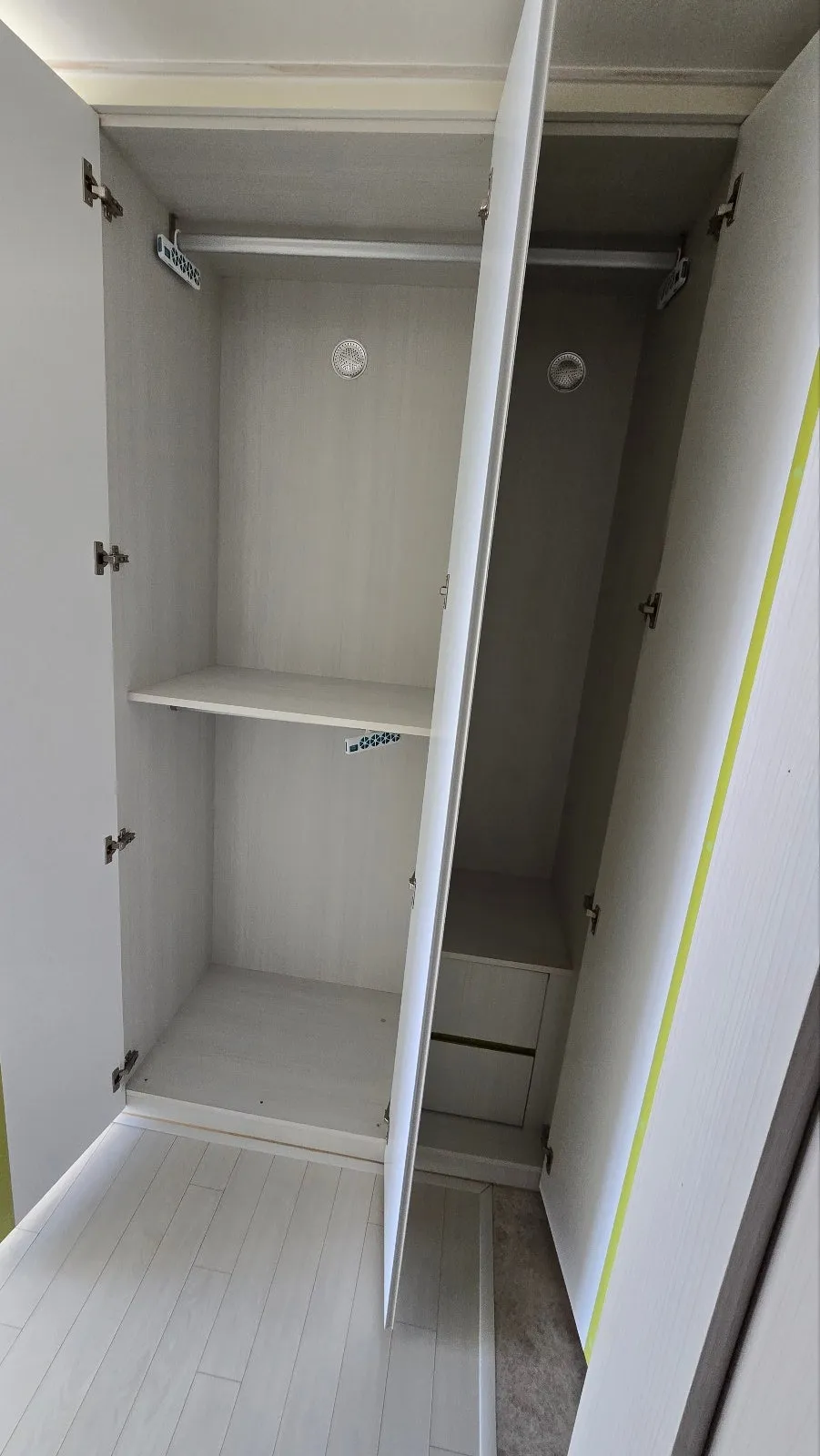 Room image 3