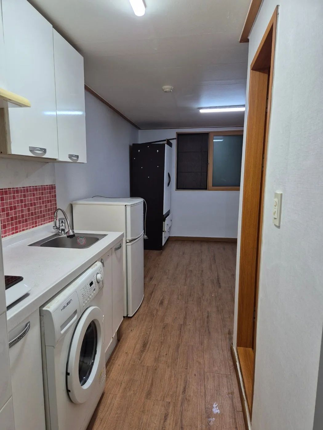 Room image 1
