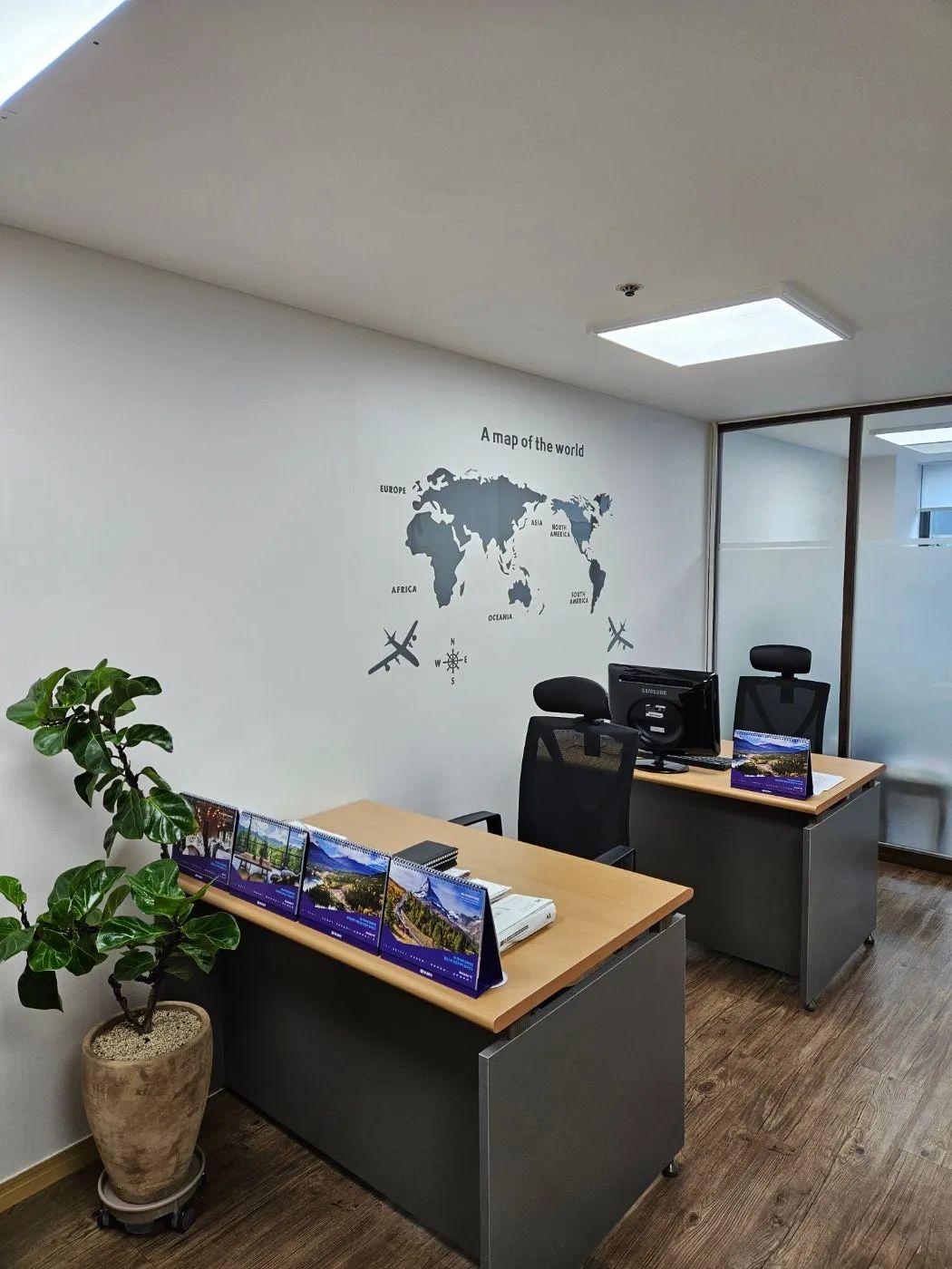 Room image 1