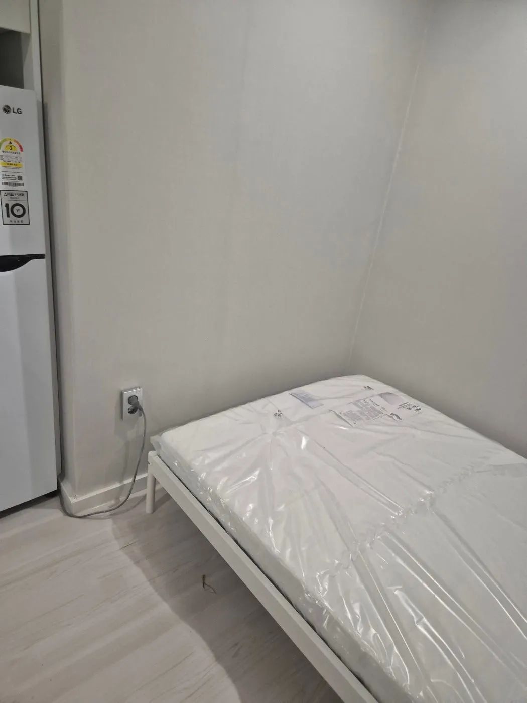 Room image 3