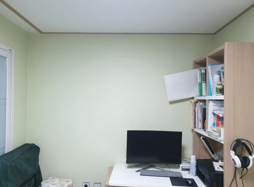 Room image 3