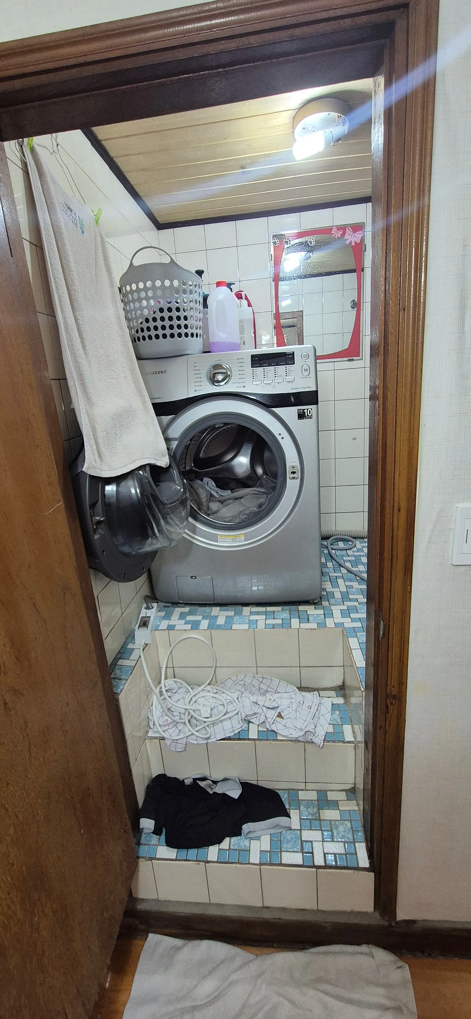 Room image 4