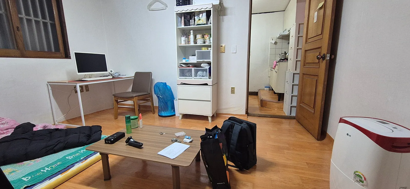 Room image 5