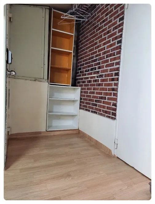 Room image 2