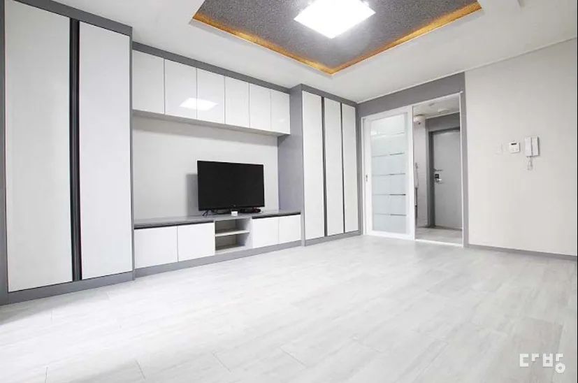 Room image 2