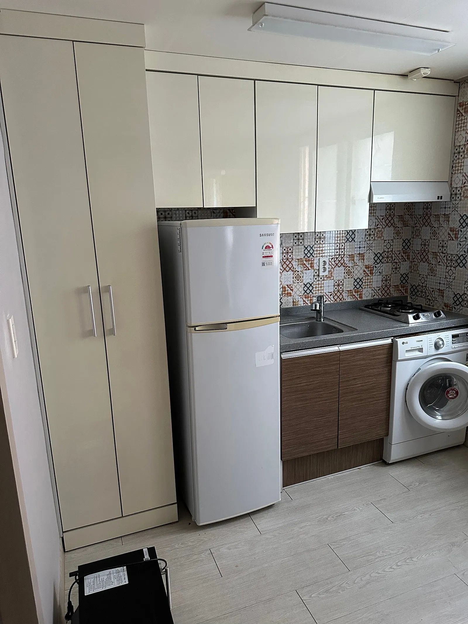 Room image 1