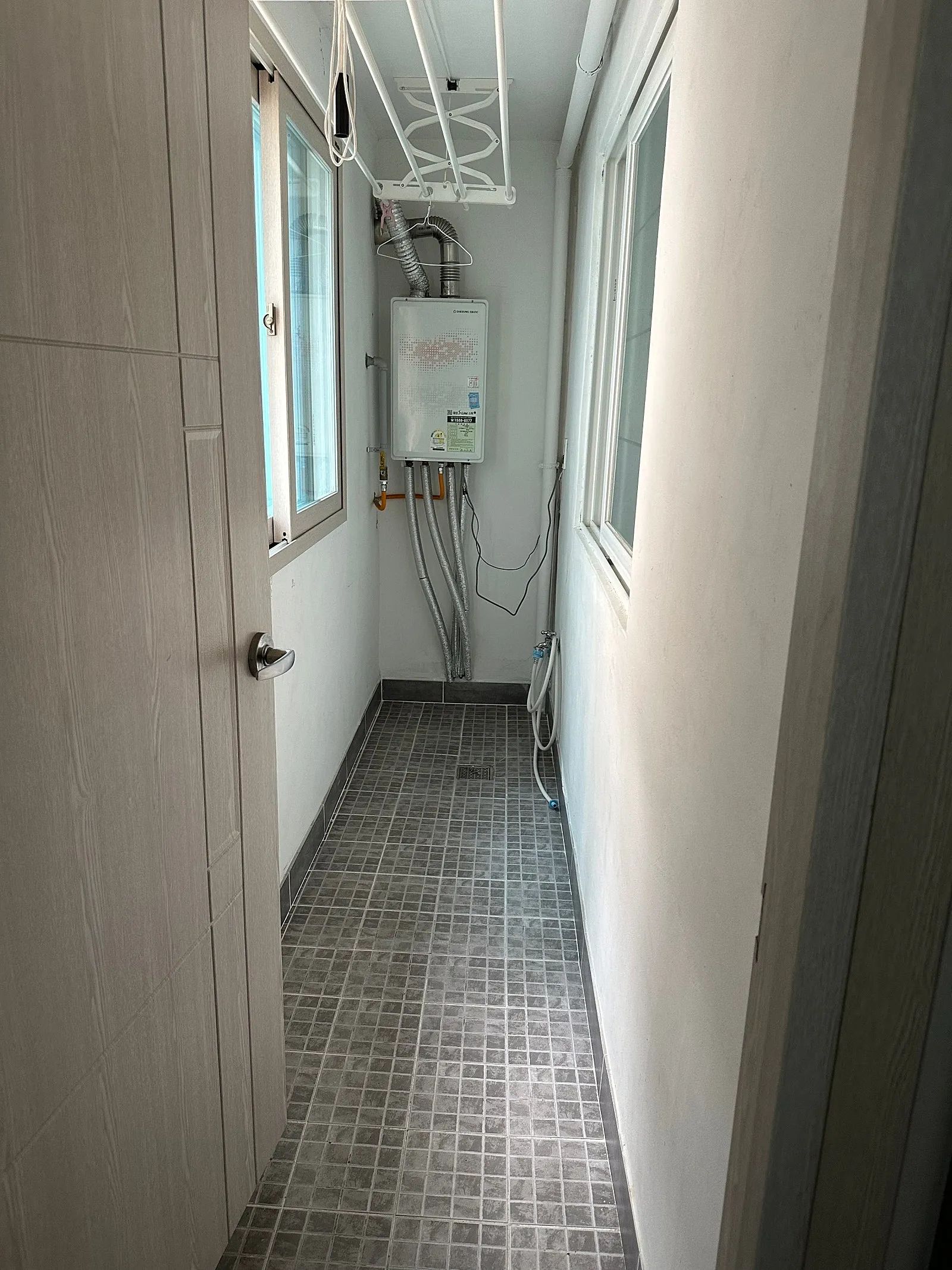Room image 4