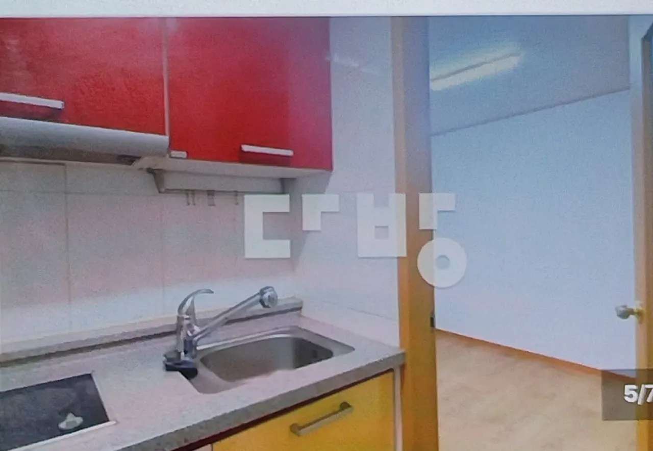 Room image 5