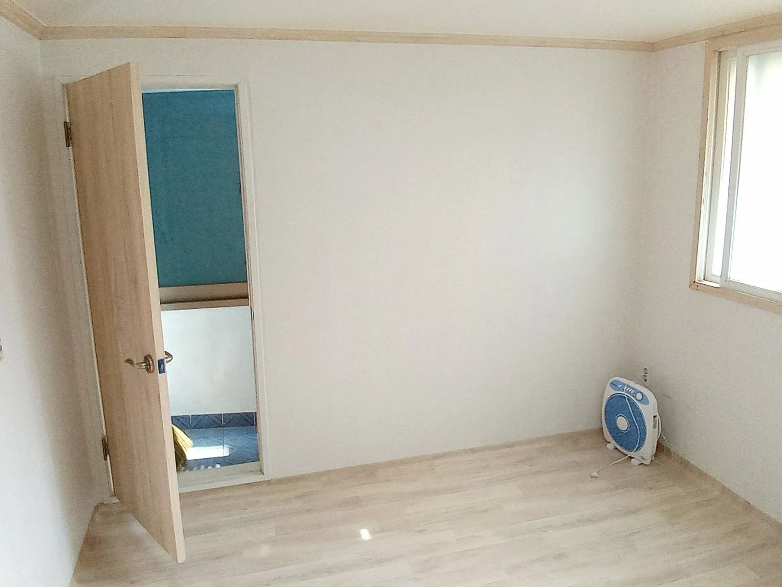 Room image 2
