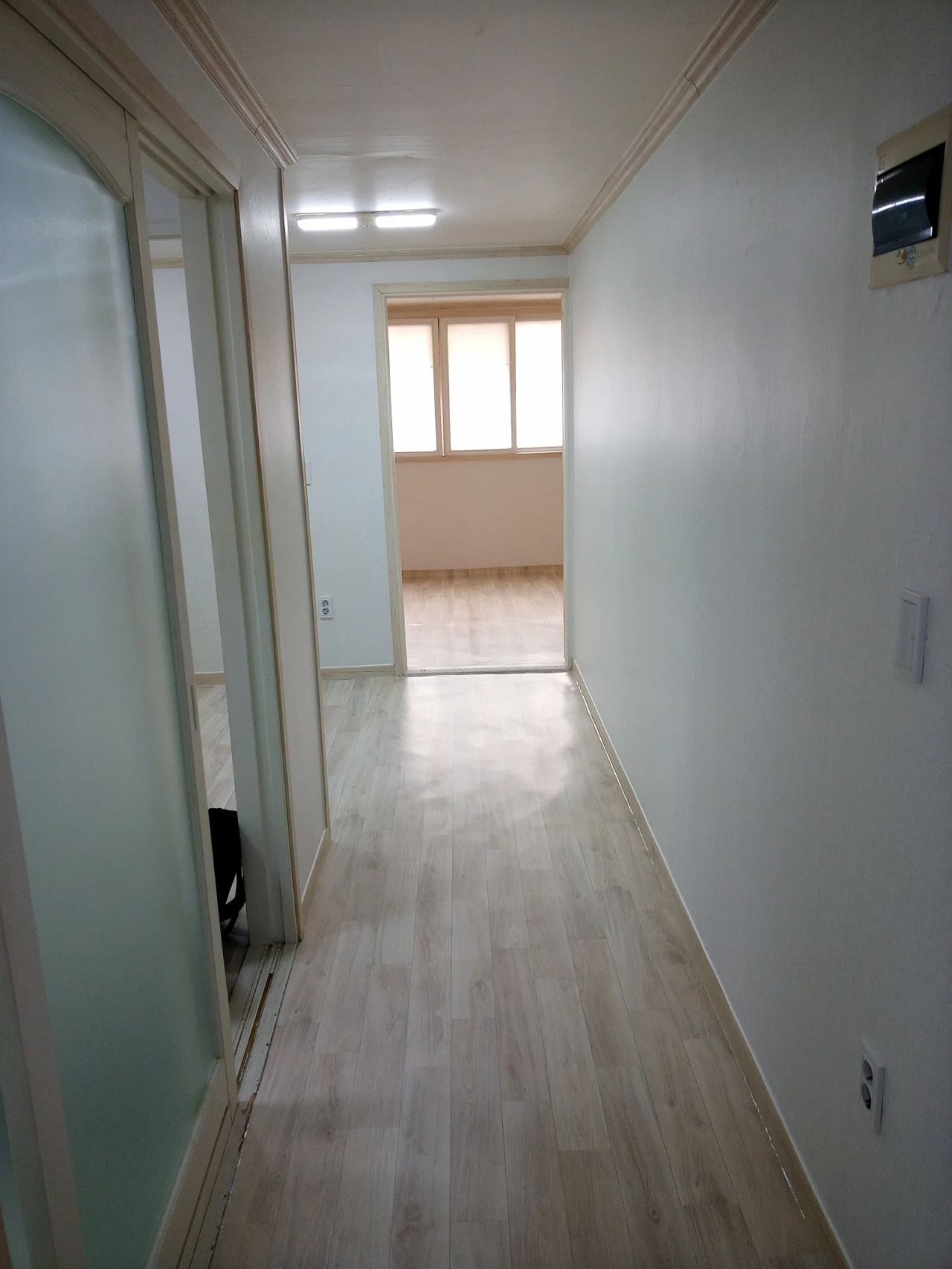 Room image 4