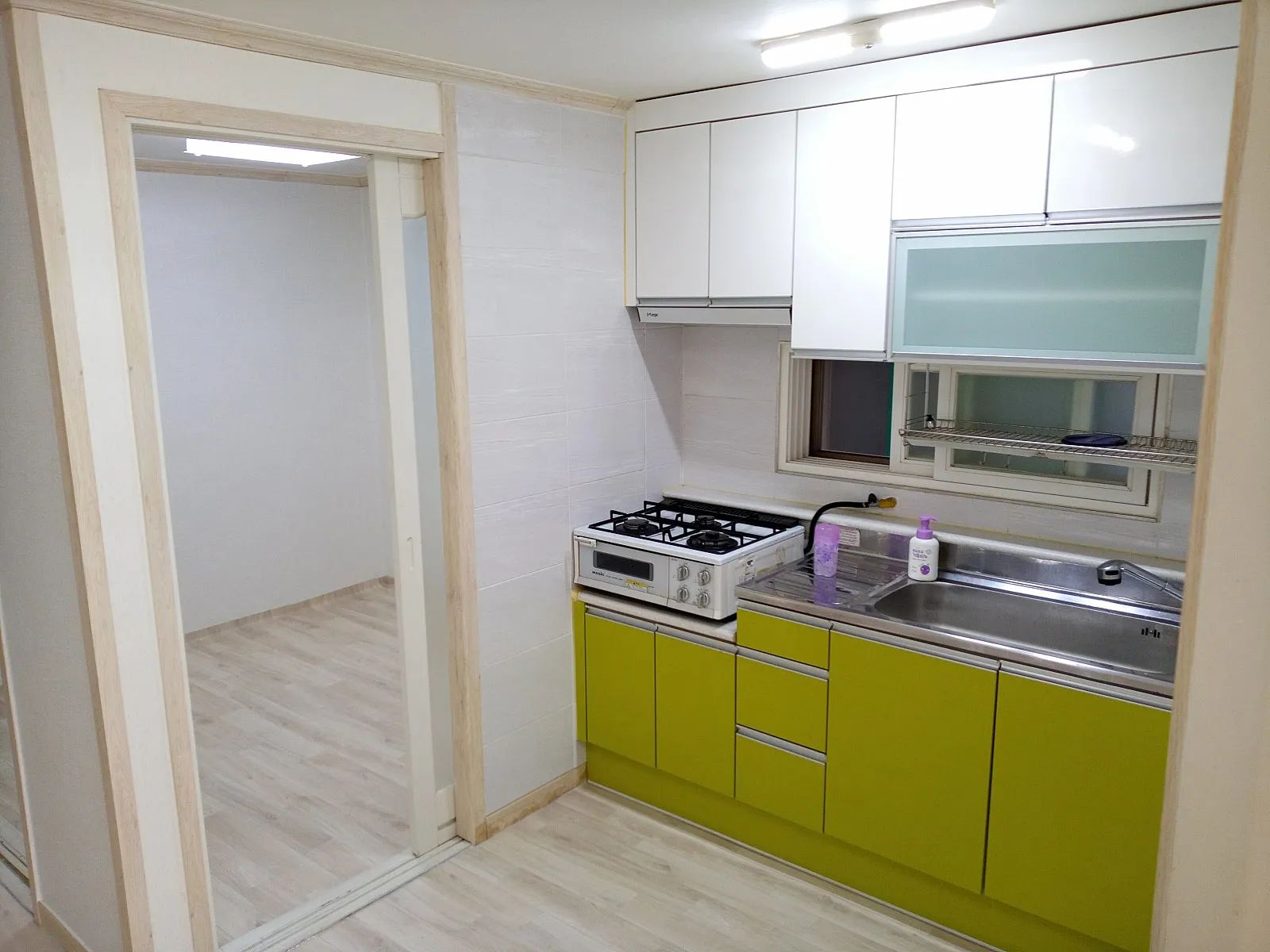 Room image 5