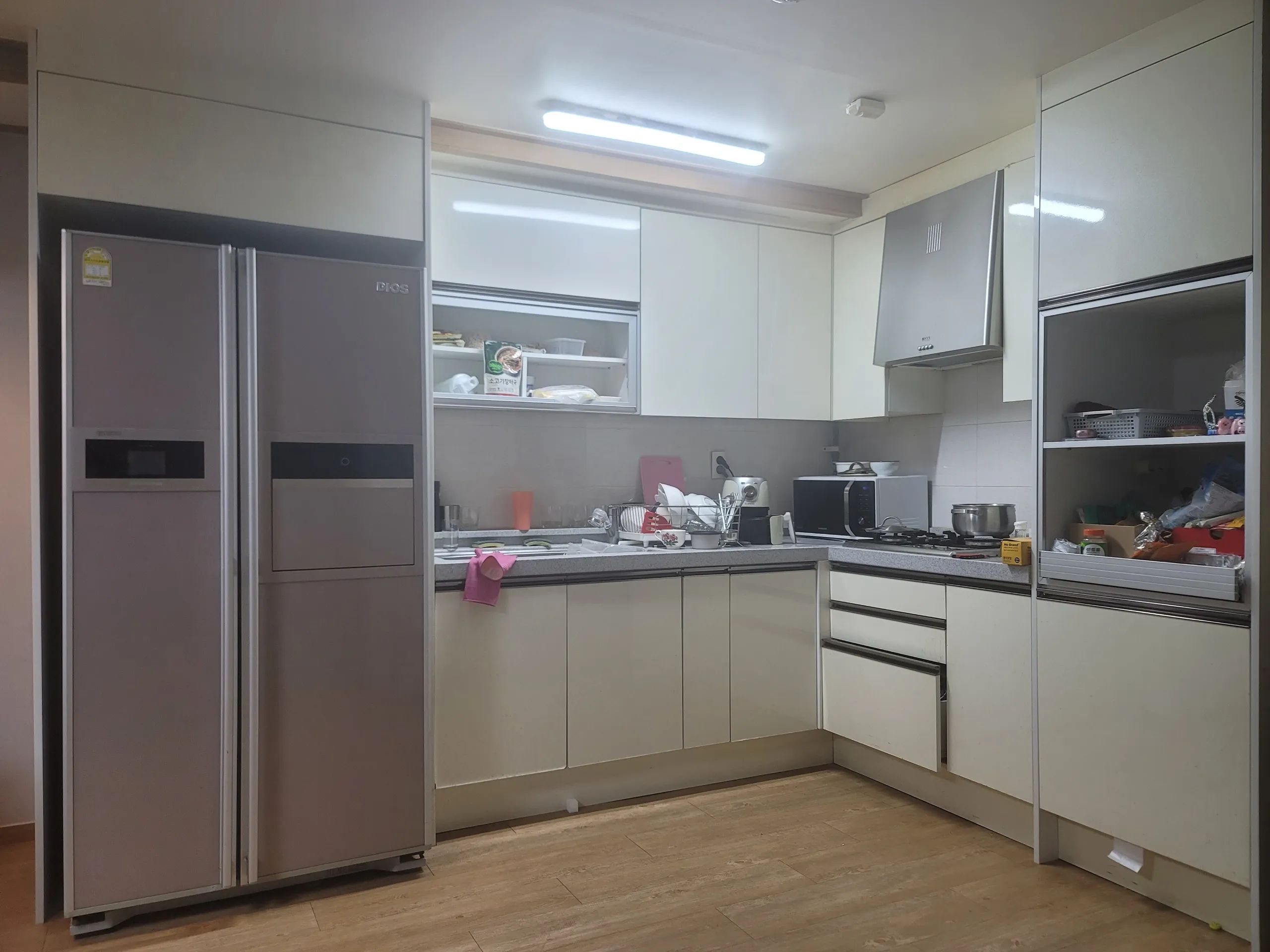 Room image 1
