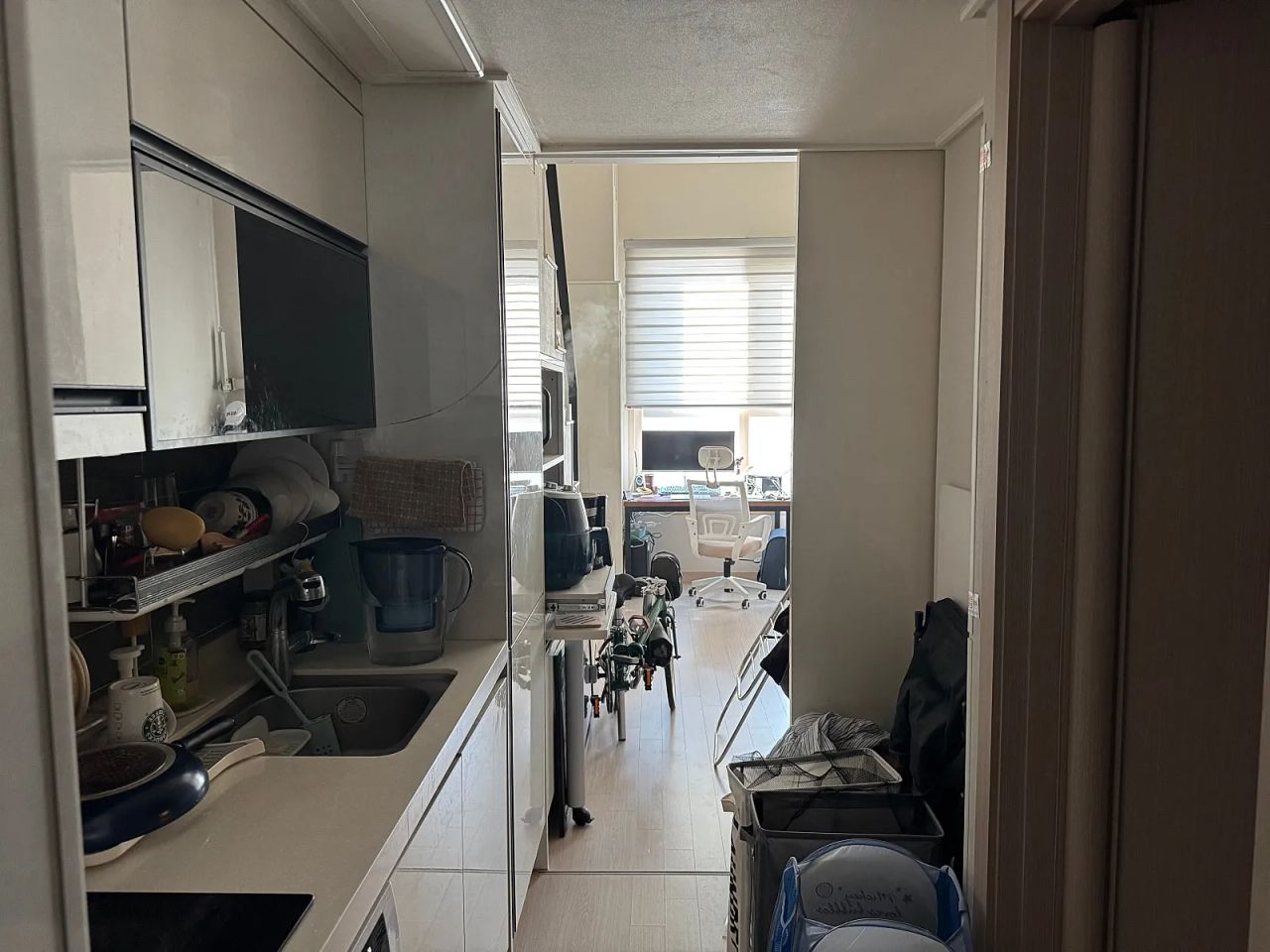 Room image 1