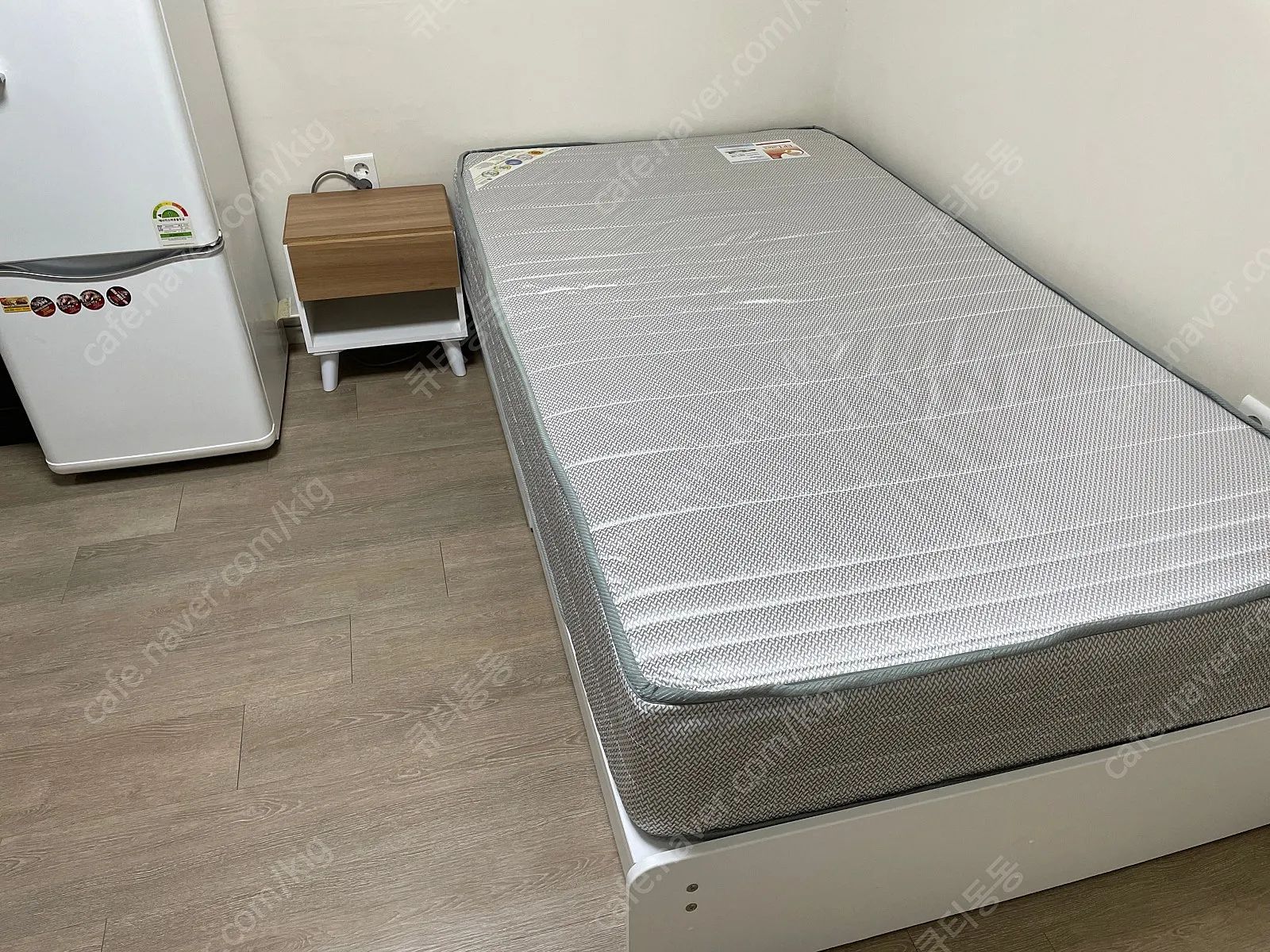Room image 5