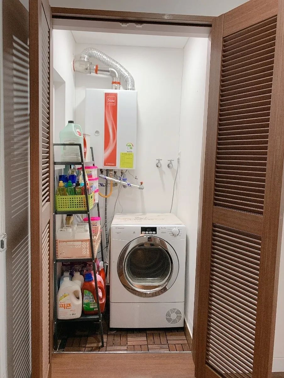 Room image 3