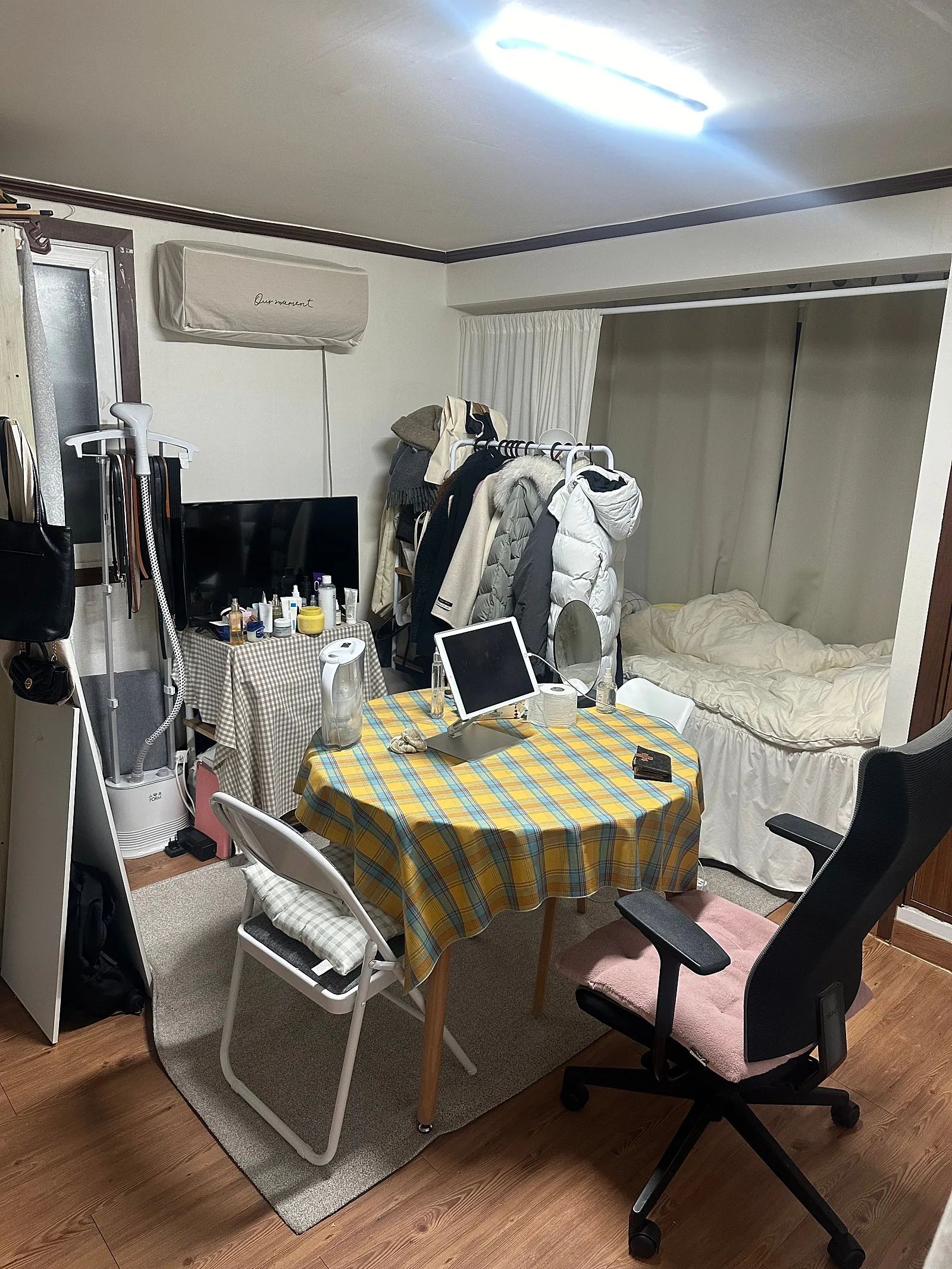 Room image 4