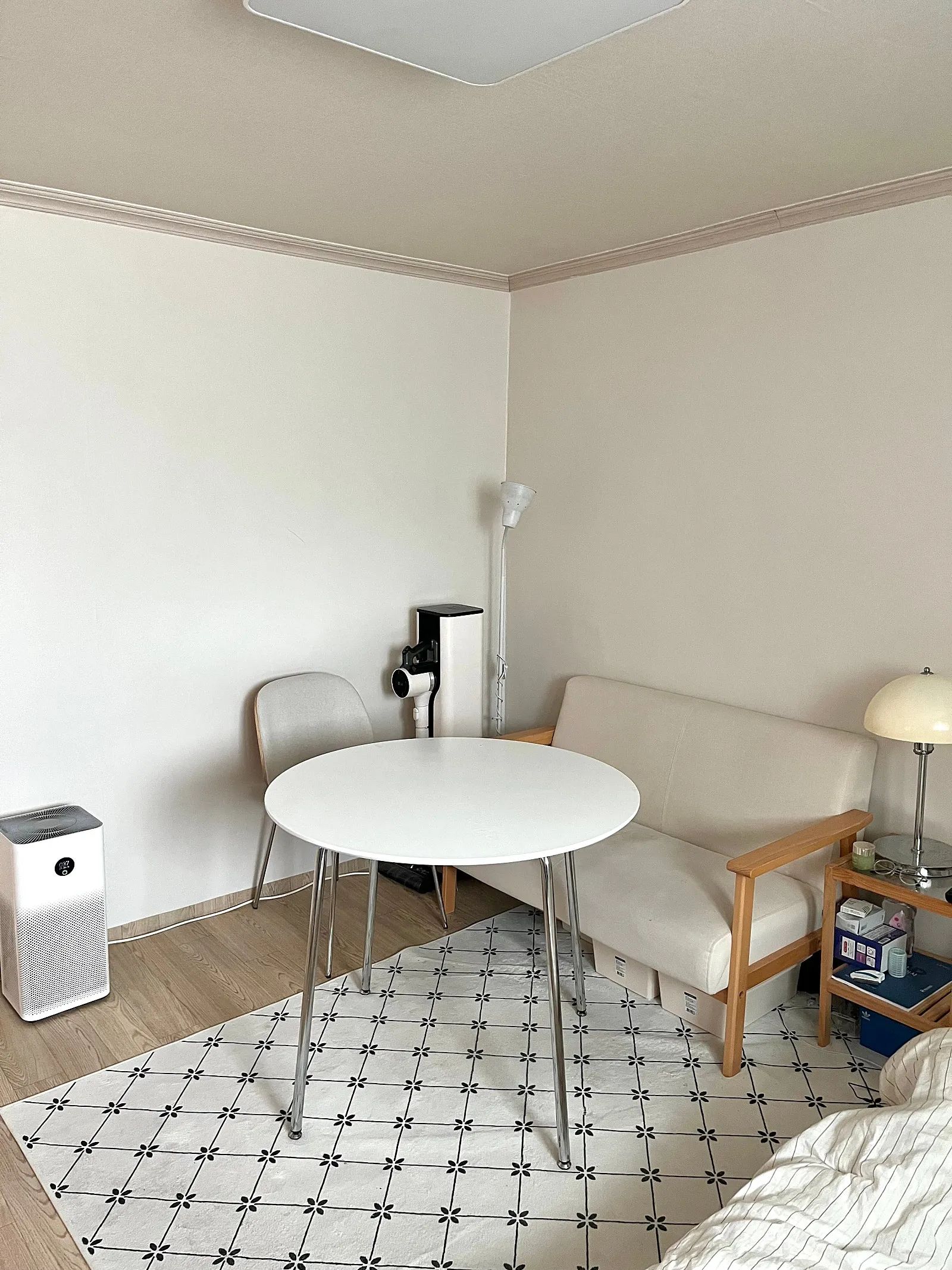 Room image 4