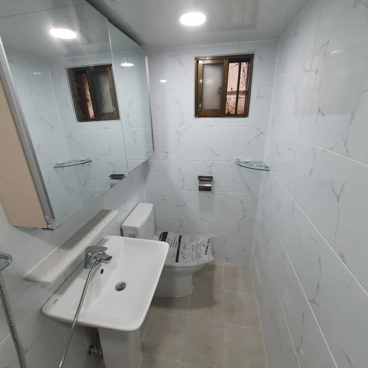 Room image 5