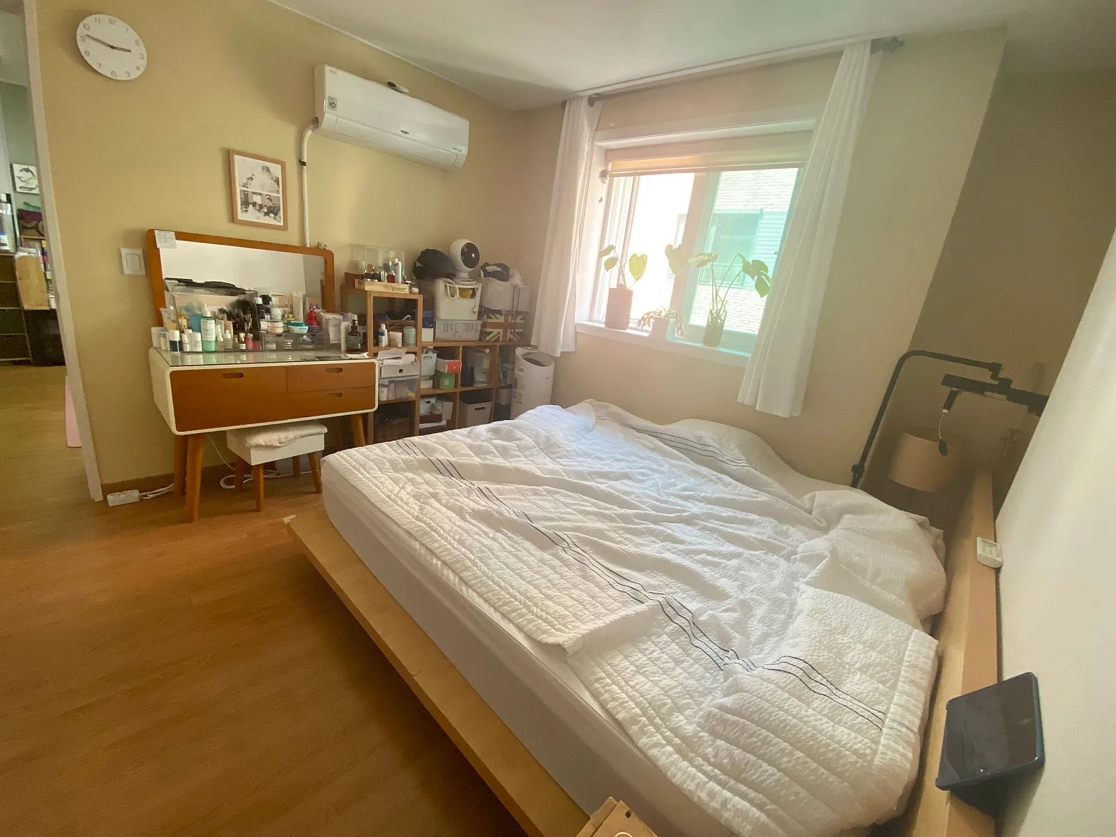 Room image 1