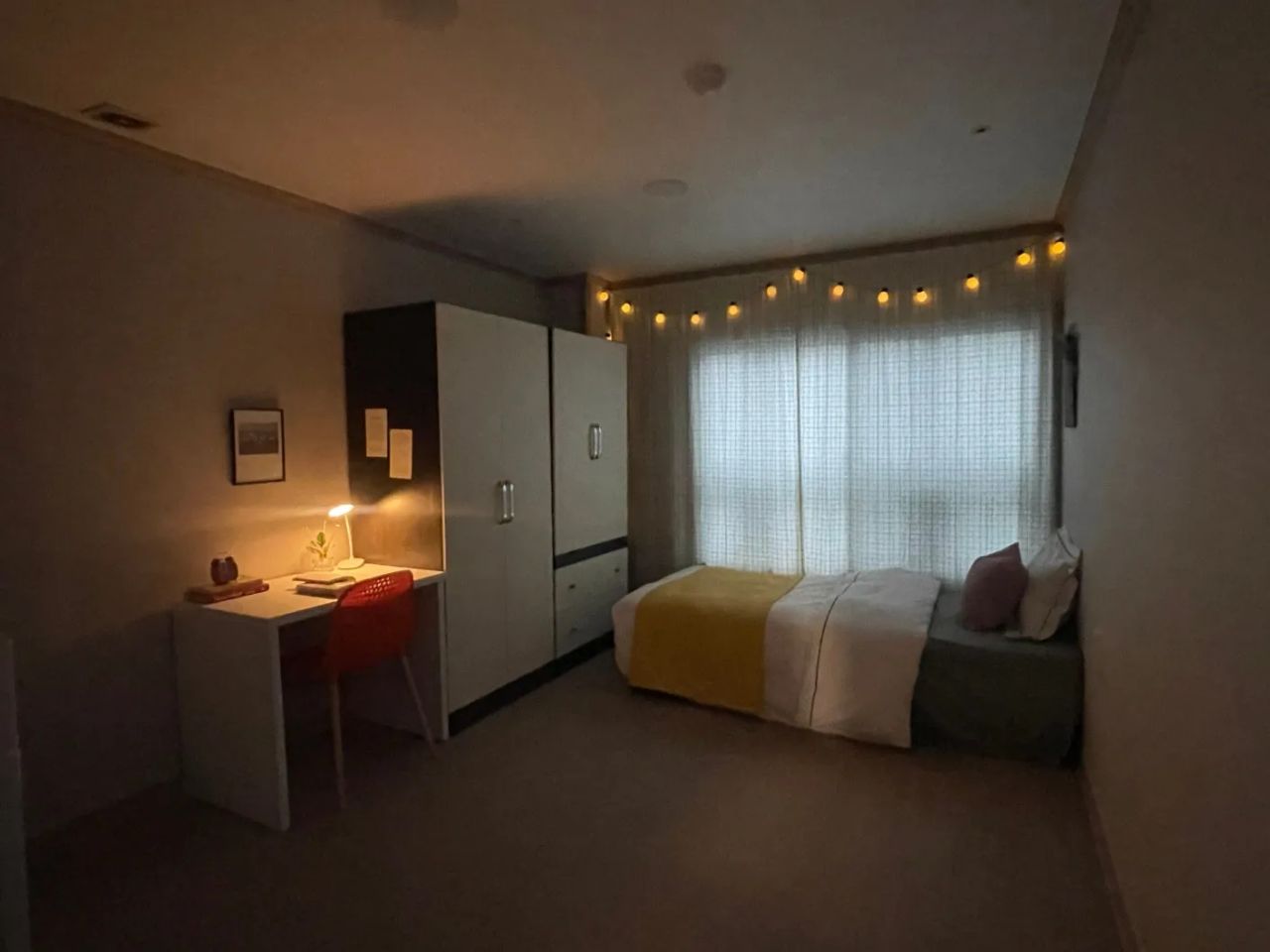 Room image 5
