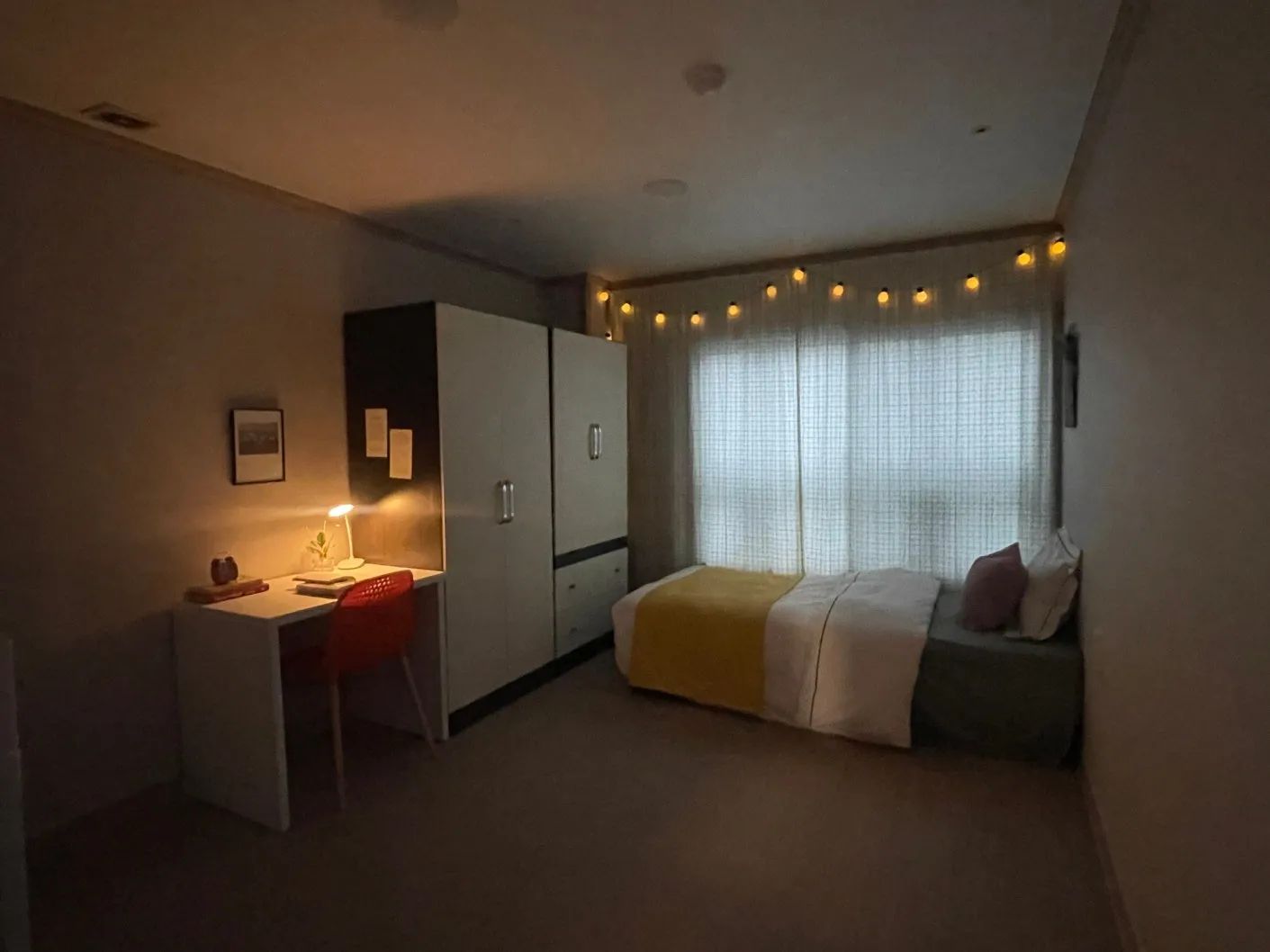Room image 5