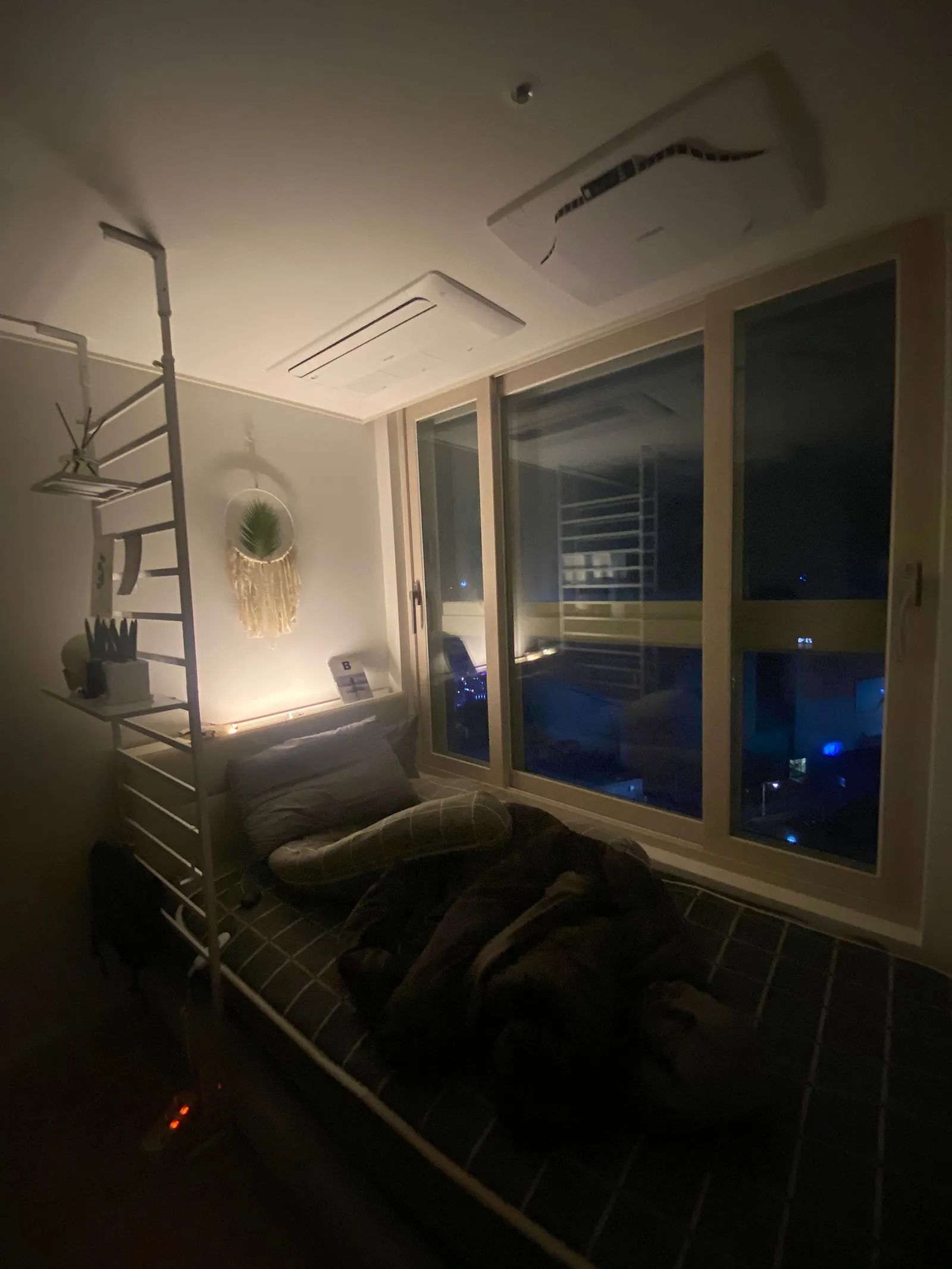 Room image 5
