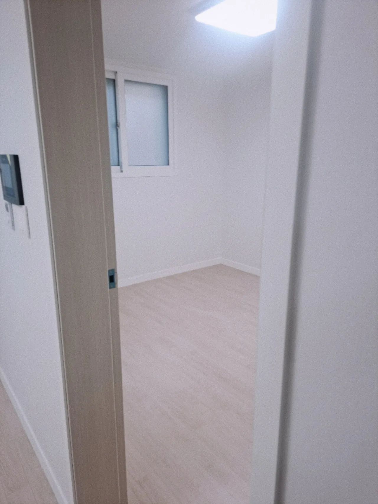 Room image 4
