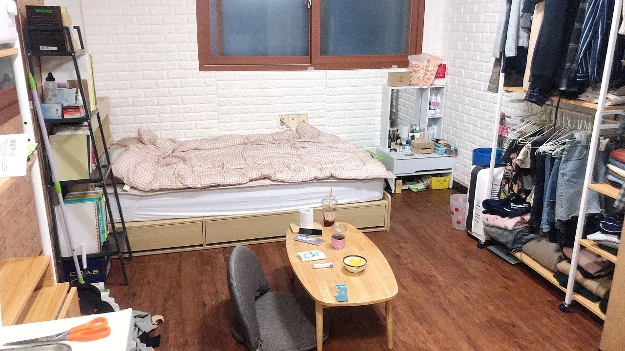 Room image 1