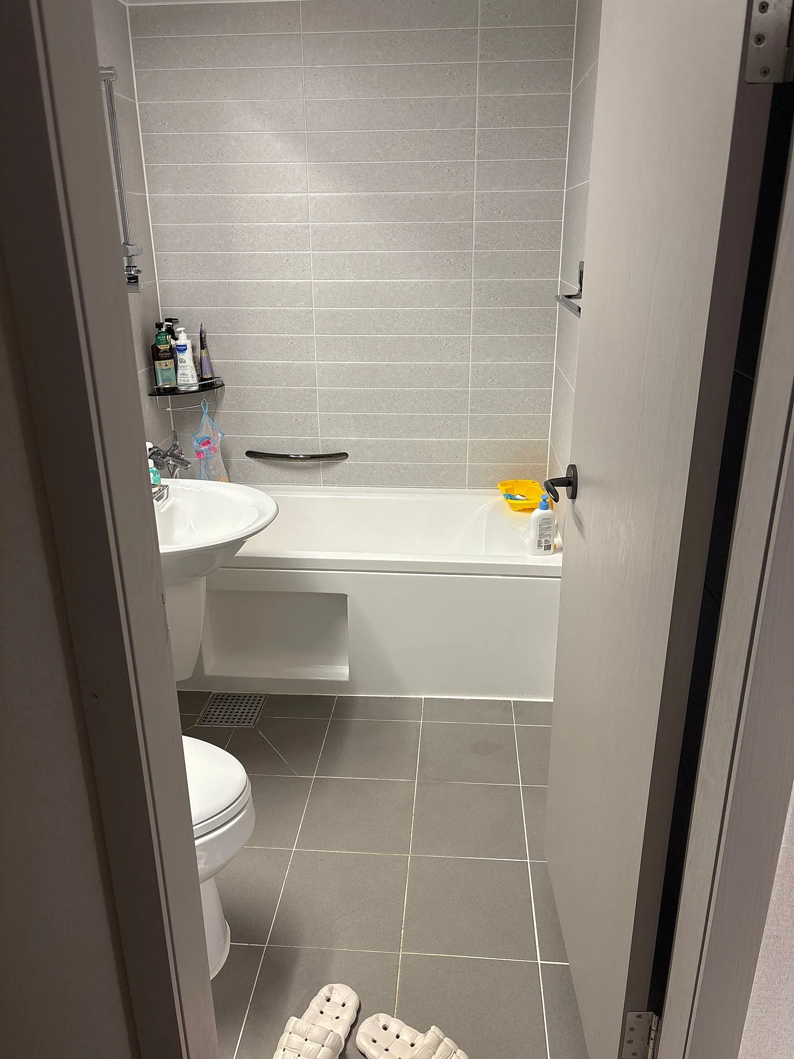 Room image 2