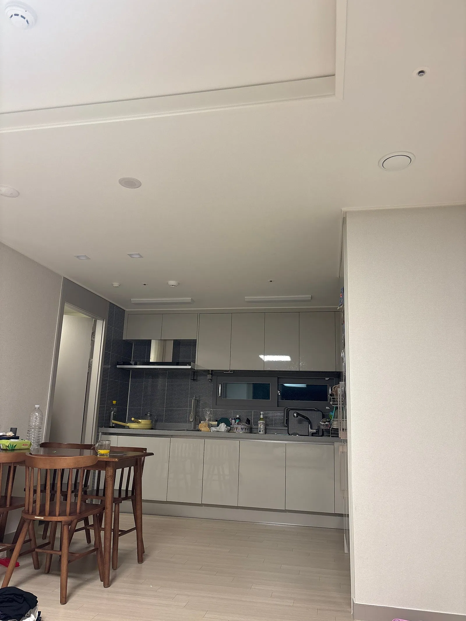 Room image 3