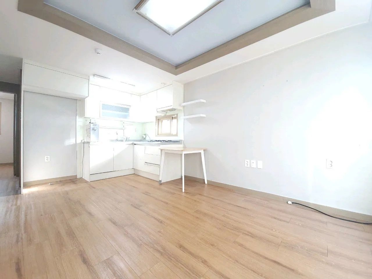 Room image 3
