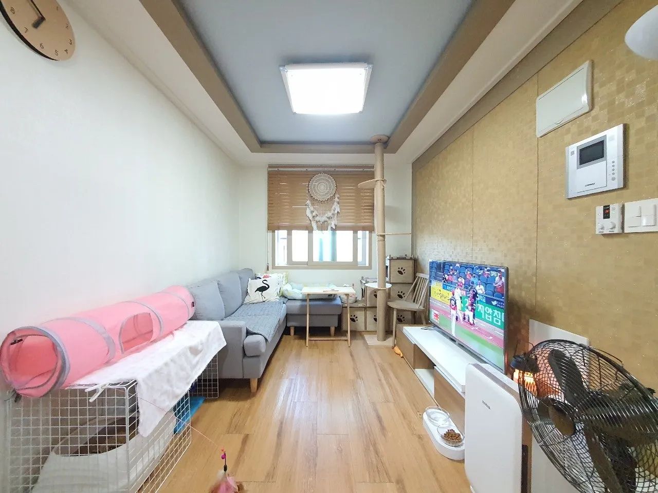Room image 1
